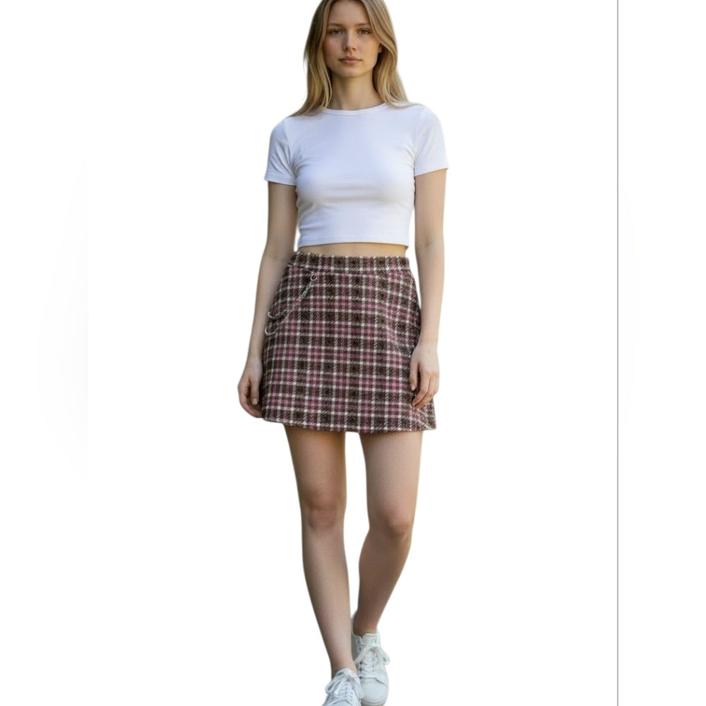 Plaid Circle Skirt with Chain Accent in Pink and Brown Preppy Academia - Picture 4 of 12